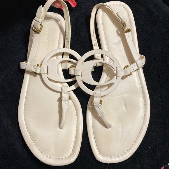 Like New! COACH Only wore them once. Ladies Size 9 Sandals - Picture 10 of 11